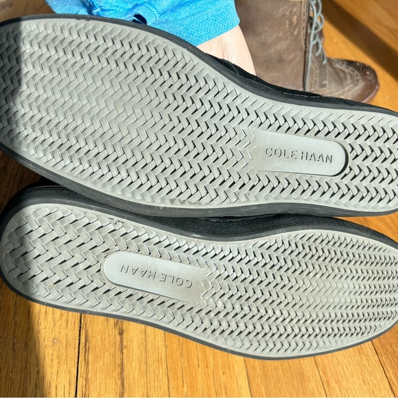 Suede boots - Picture 5 of 6